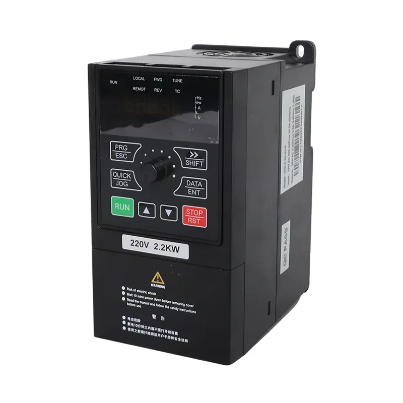 0,75-2,2 kW 1 фаза 230V соларна пумпа и инвертер за општа намена VFD